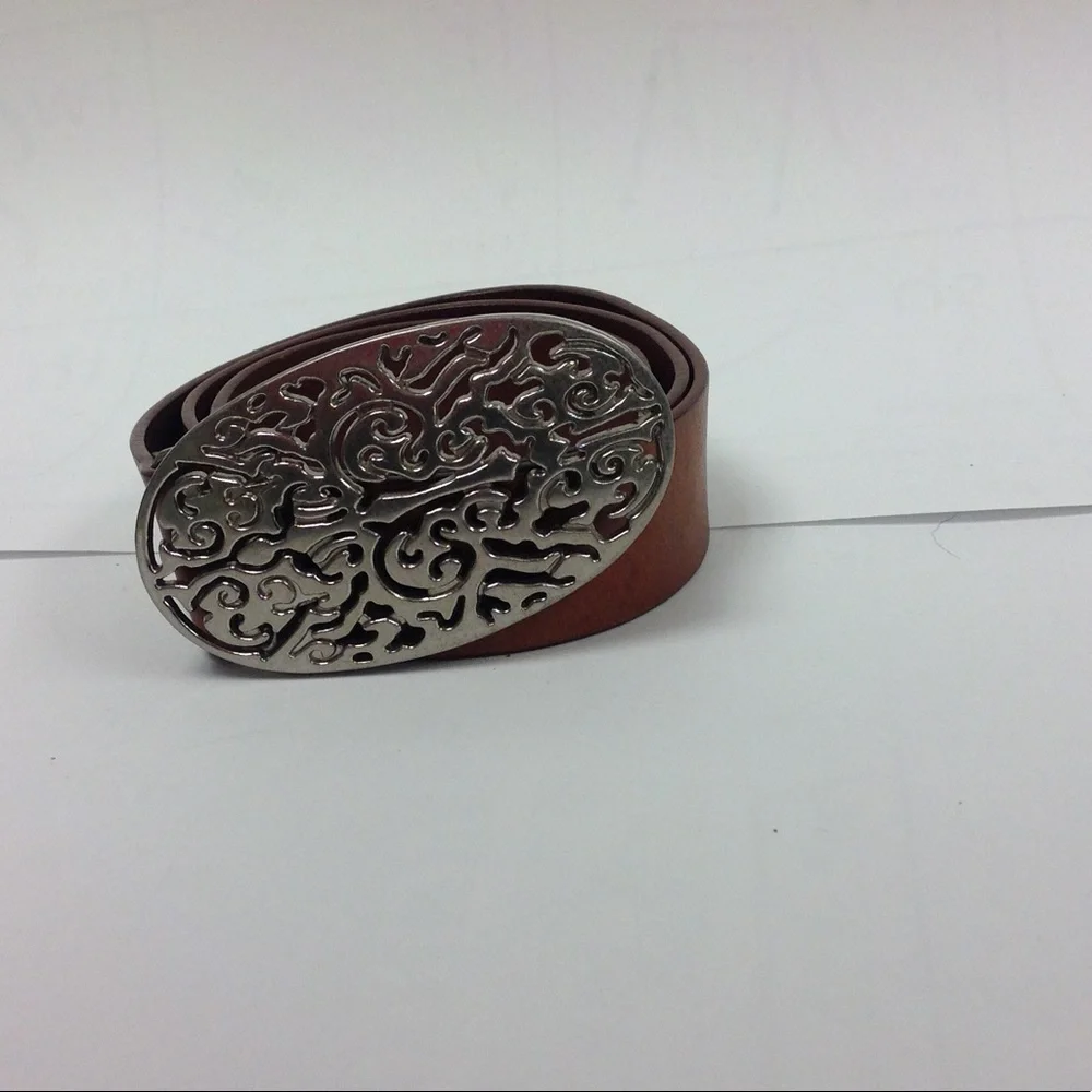 Liz Claiborne Brown Leather Belt Silver Buckle